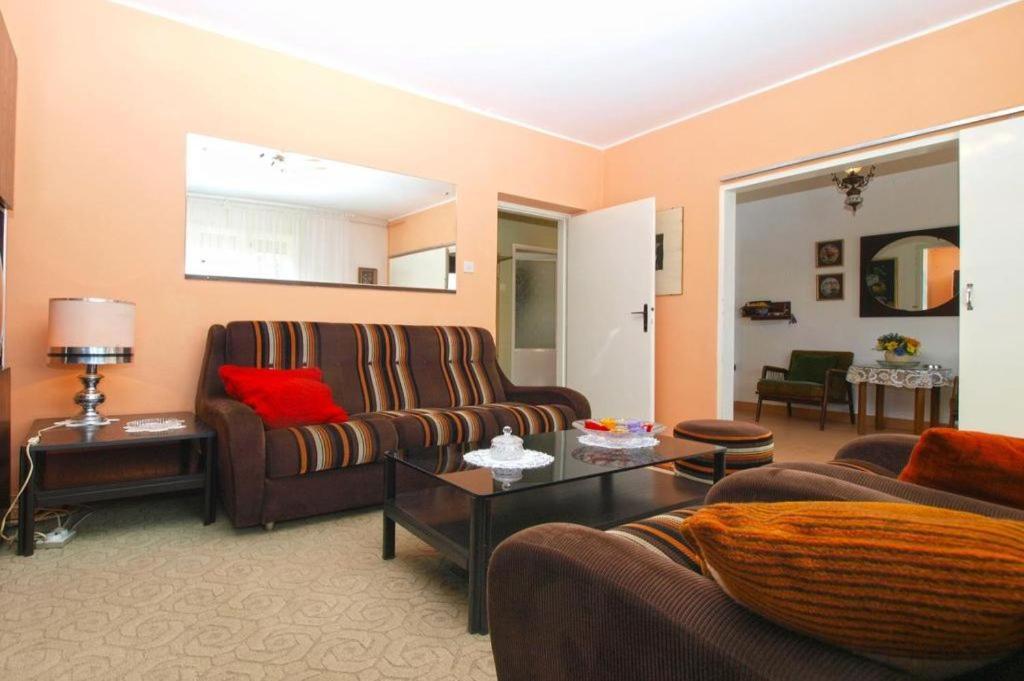 Leni Apartmán Pula