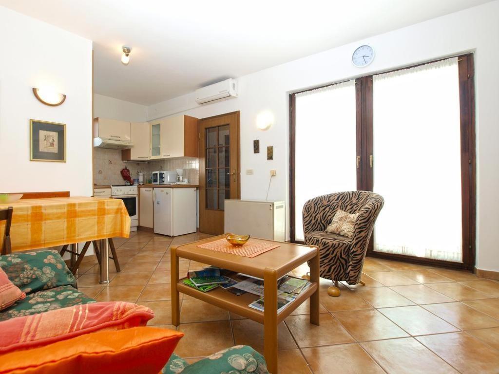 Leni Apartmán *